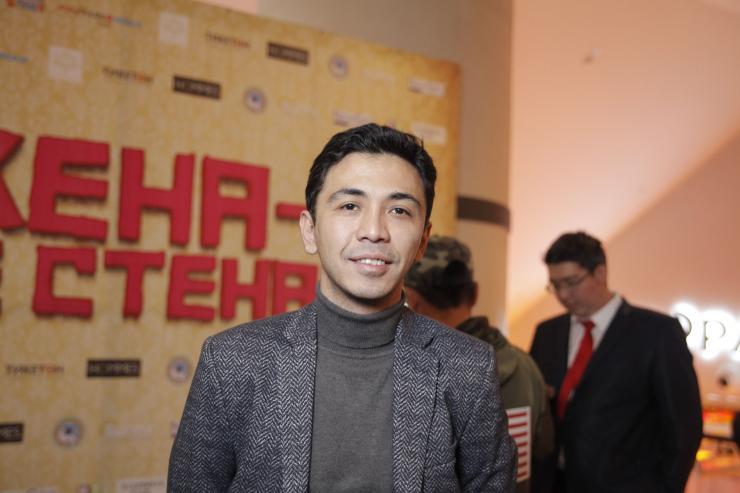 «Әйел кедергі емес» фильмінің көрсетілімінен фоторепортаж