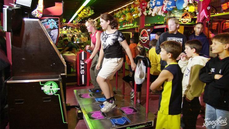 «Dance Dance Revolution» бейнеойыны желісімен түсірілетін фильмнің жұмыстары басталды 