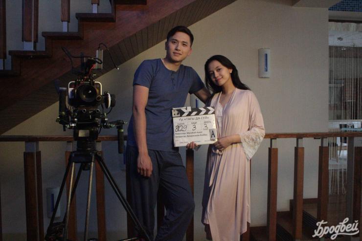 Алматыда «Тағы да сүй» хикаясының түсірілімі өтіп жатыр