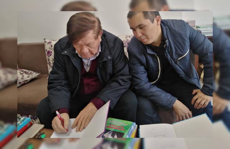 Документальный фильм про Мухтара Шаханова снимут в Казахстане