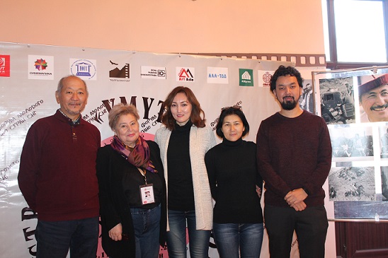 Международное жюри. Фото: kyrgyzcinema.com